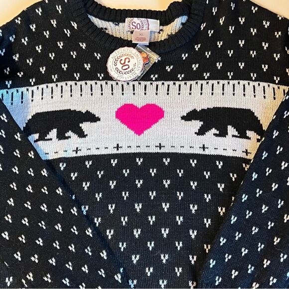 NWT Junior SO Polar Bear Heart Sweater Size XL - Picture 9 of 14